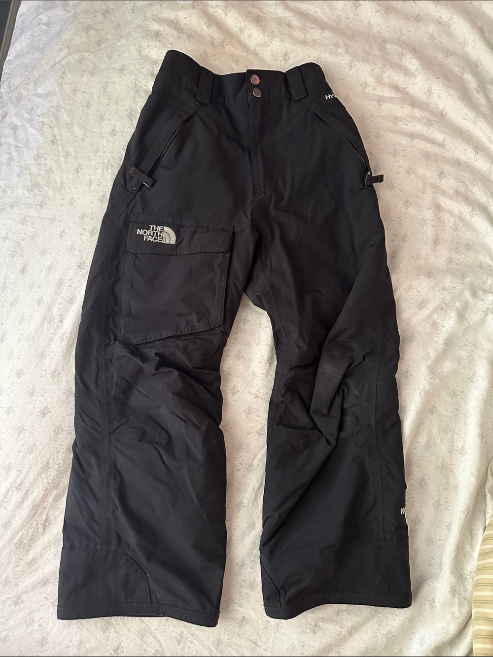 The North Face kids Black Cargo Snow Pants